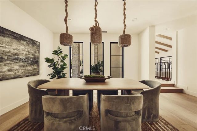 4195 Alonzo Avenue, Encino, CA 91316