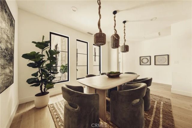 4195 Alonzo Avenue, Encino, CA 91316