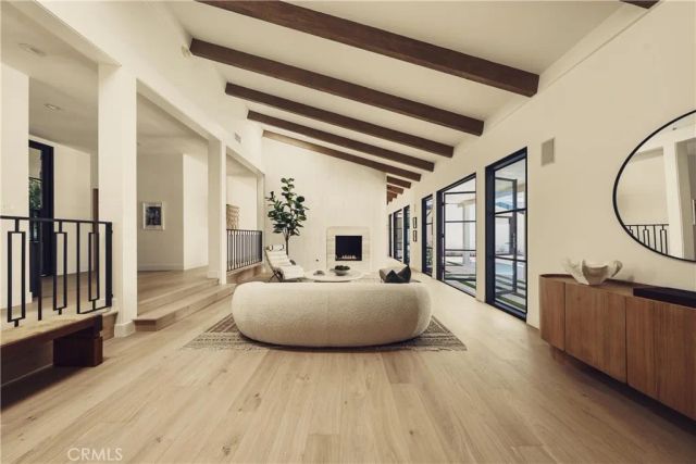 4195 Alonzo Avenue, Encino, CA 91316