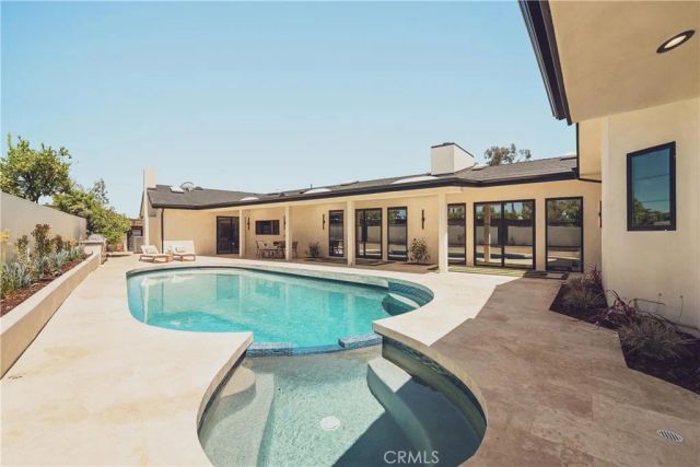 4195 Alonzo Avenue, Encino, CA 91316