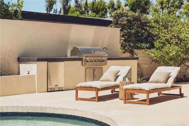 4195 Alonzo Avenue, Encino, CA 91316