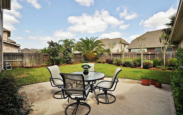 5210 Riverstone Crossing Drive, Sugar Land, TX 77479