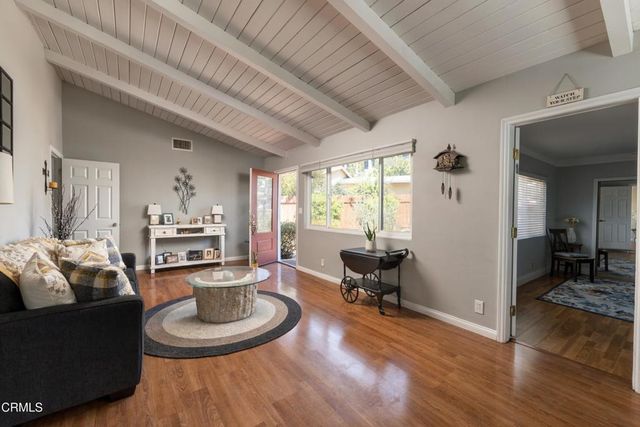 2534 Mary Street, Montrose, CA 91020