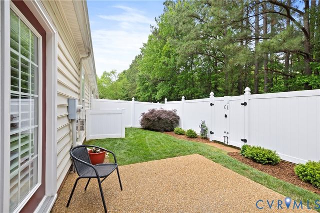 5403 Ridgedale Dr, Glen Allen, VA 23059