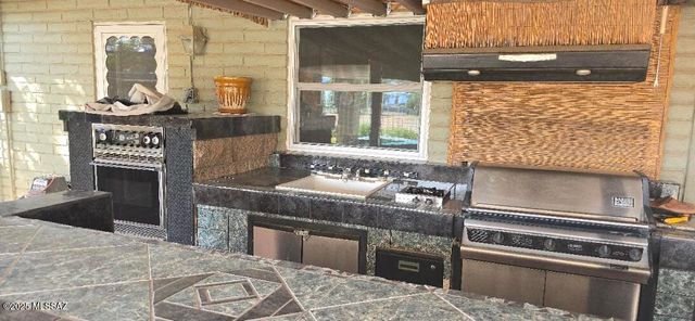 1006 E Geneva, Pearce, AZ 85625