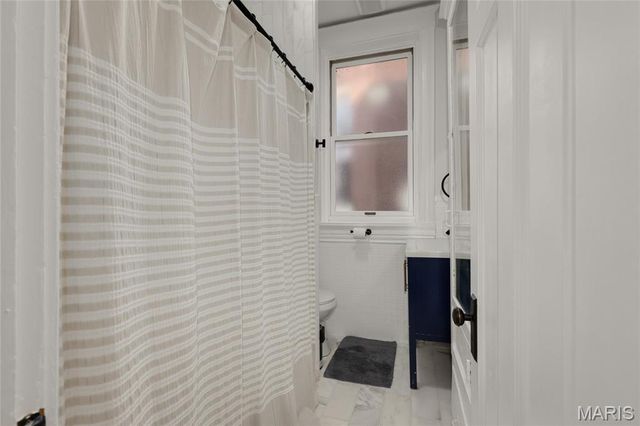 4215 Flad Avenue, St Louis, MO 63110