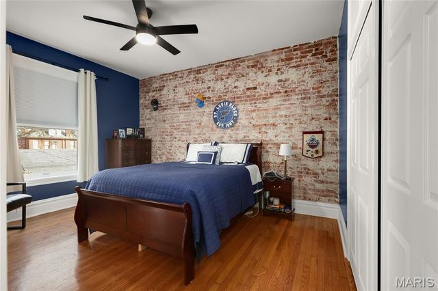 4215 Flad Avenue, St Louis, MO 63110