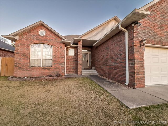 1410 S 5th Street, Mcalester, OK 74501
