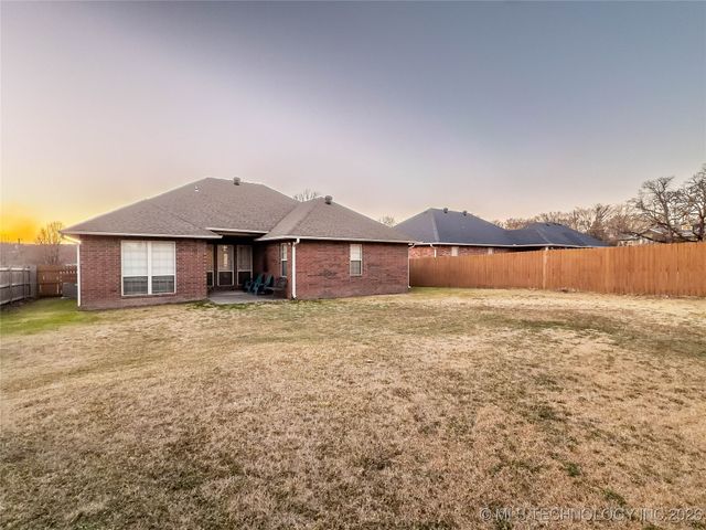 1410 S 5th Street, Mcalester, OK 74501