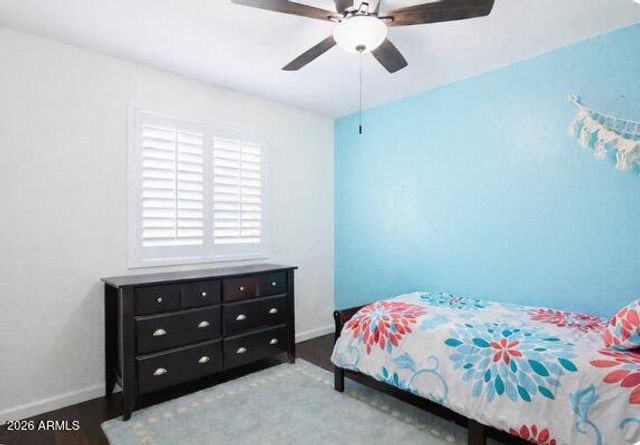 2064 E KENWOOD Circle, Mesa, AZ 85213