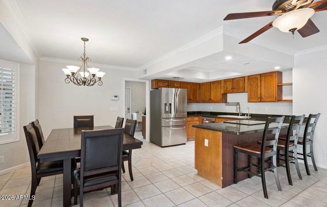 2064 E KENWOOD Circle, Mesa, AZ 85213