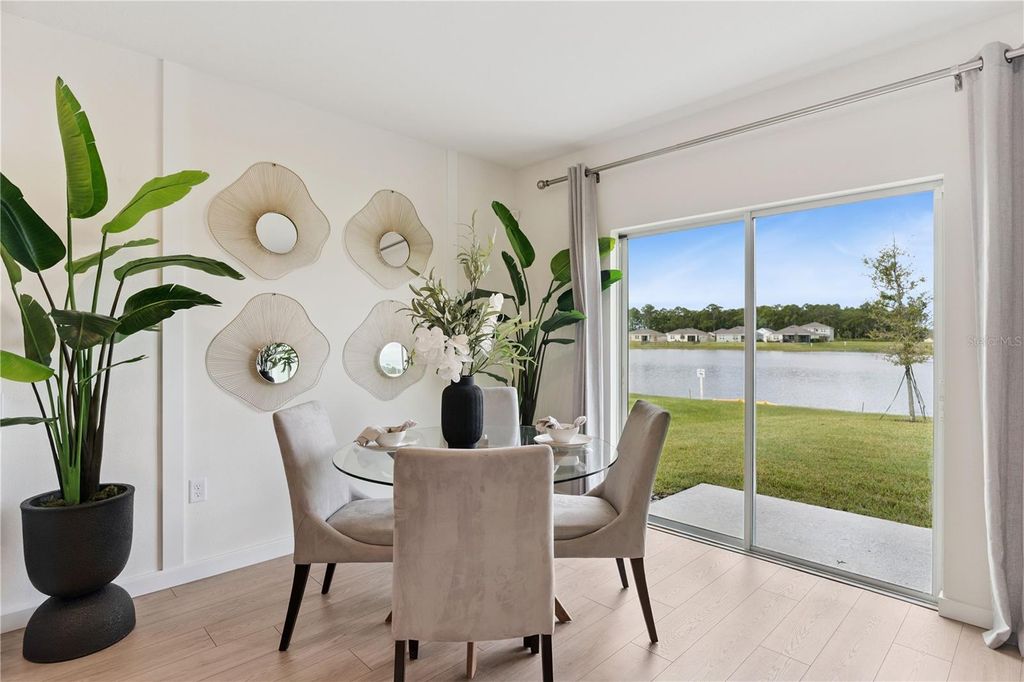 Image 12 of property listing at 660 SEAGROVE TRAIL, St Cloud, FL 34771