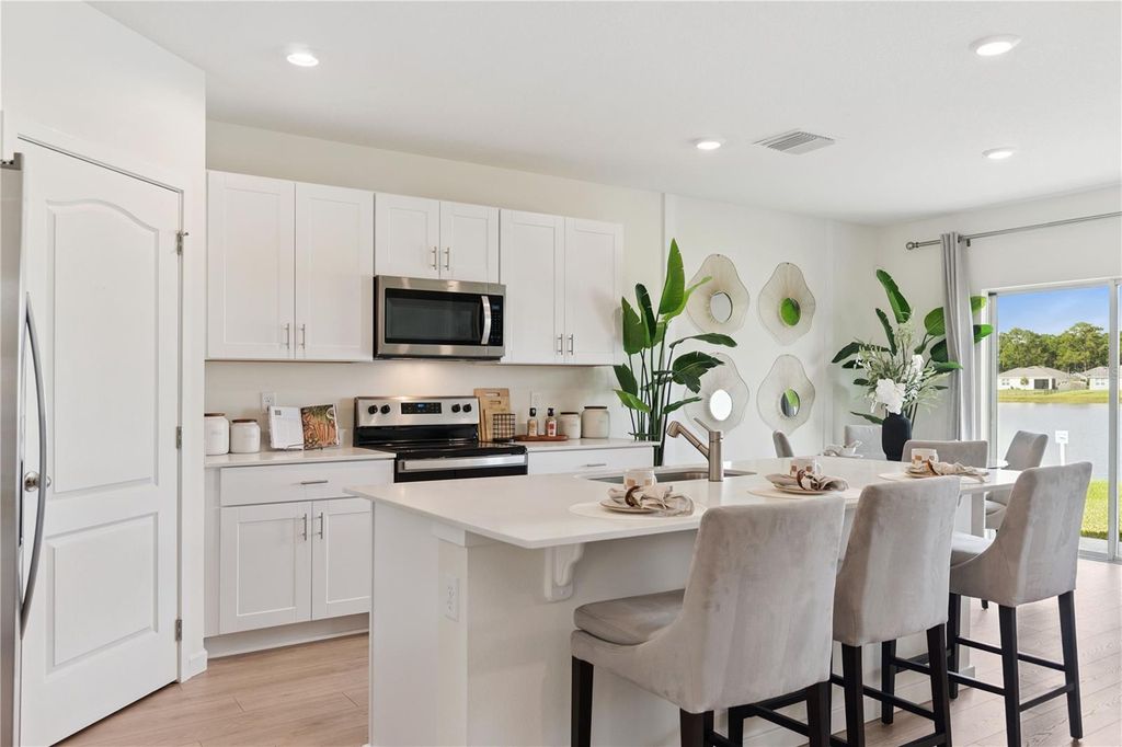 Image 14 of property listing at 660 SEAGROVE TRAIL, St Cloud, FL 34771