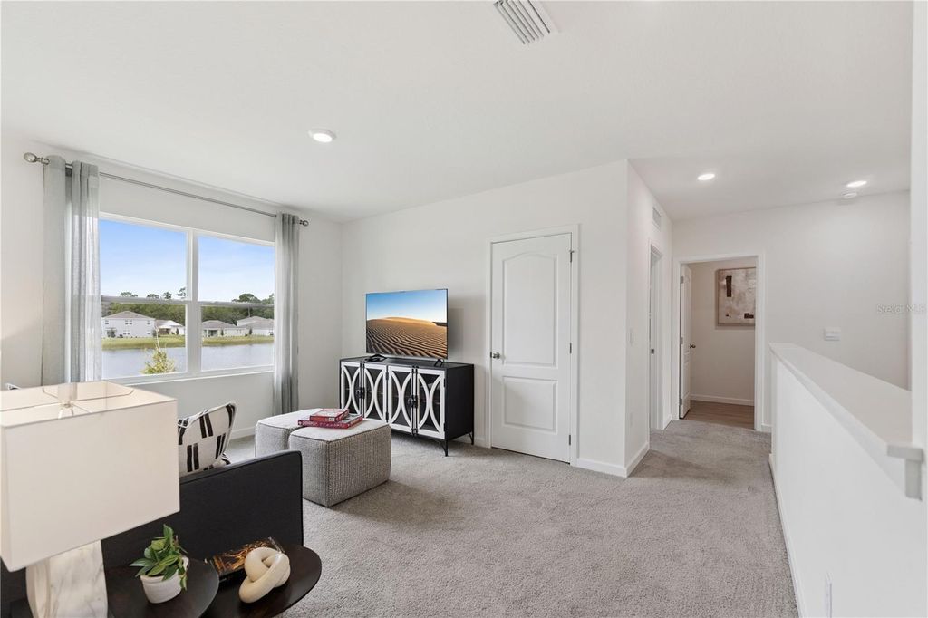 Image 20 of property listing at 660 SEAGROVE TRAIL, St Cloud, FL 34771