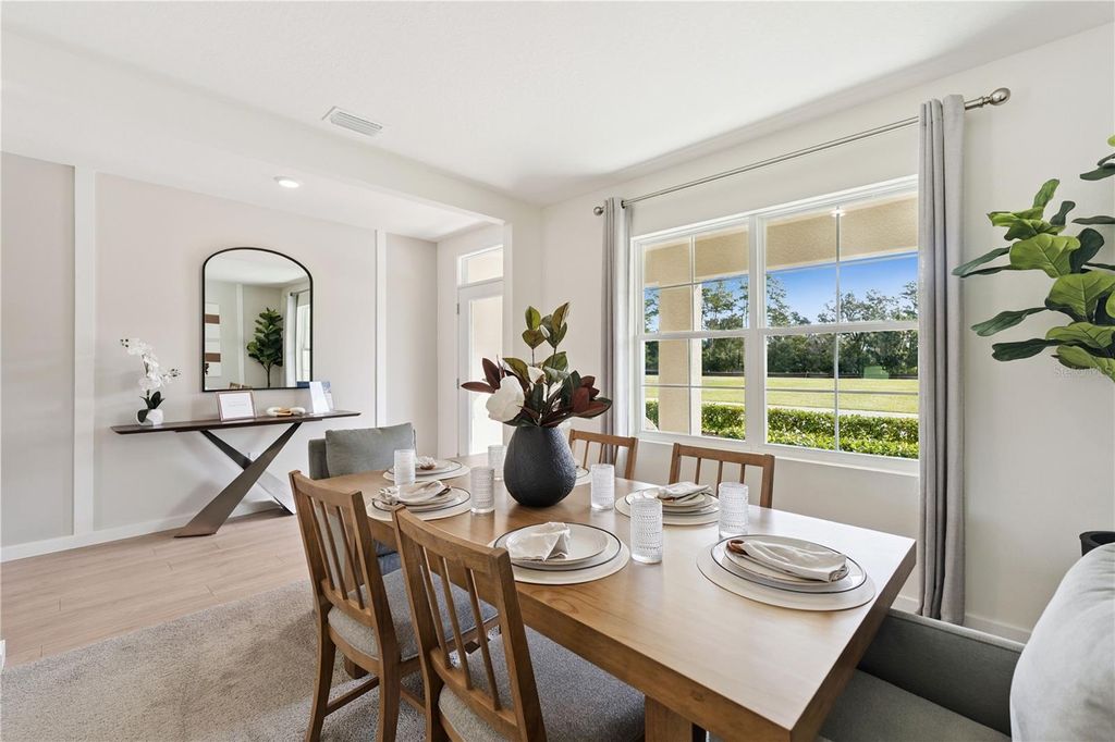 Image 3 of property listing at 660 SEAGROVE TRAIL, St Cloud, FL 34771