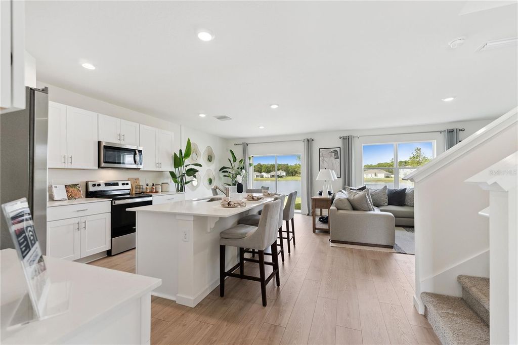 Image 10 of property listing at 660 SEAGROVE TRAIL, St Cloud, FL 34771