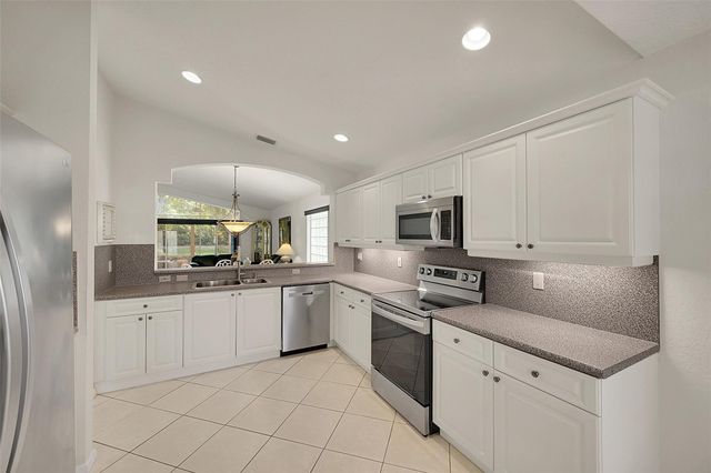 7388 Tonga Ct, Boynton Beach, FL 33437