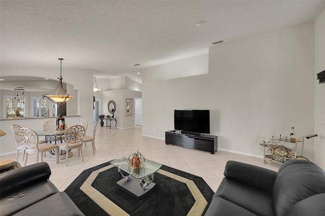 7388 Tonga Ct, Boynton Beach, FL 33437