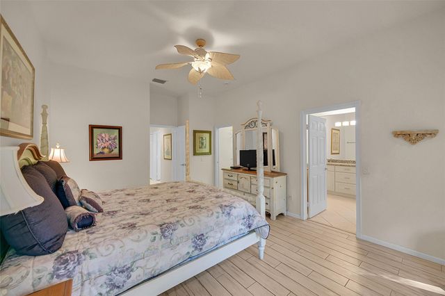 7388 Tonga Ct, Boynton Beach, FL 33437