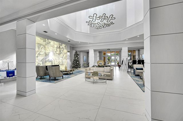 7388 Tonga Ct, Boynton Beach, FL 33437