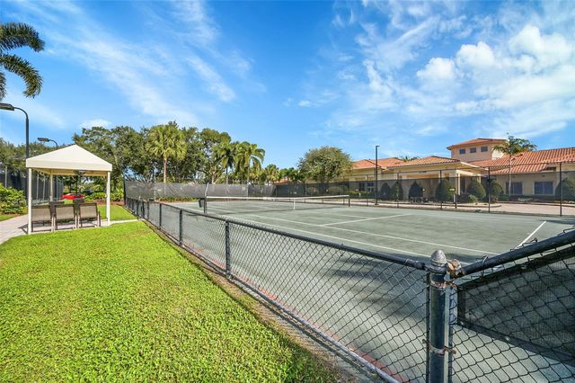 7388 Tonga Ct, Boynton Beach, FL 33437