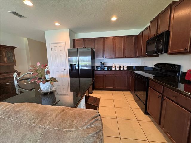 3711 BRIARWOOD ESTATES CIRCLE, St Cloud, FL 34771