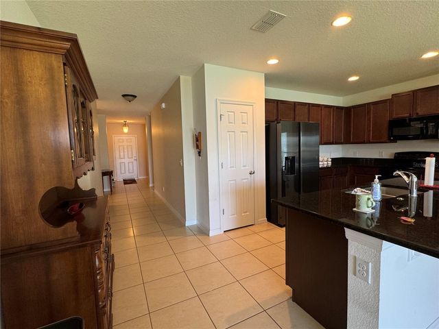 3711 BRIARWOOD ESTATES CIRCLE, St Cloud, FL 34771