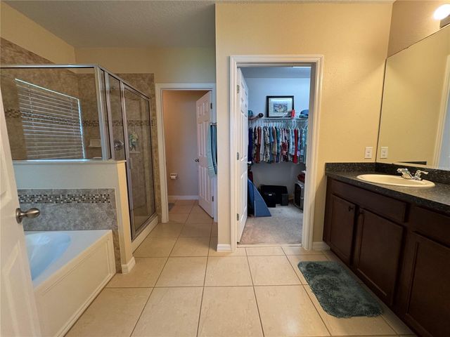 3711 BRIARWOOD ESTATES CIRCLE, St Cloud, FL 34771