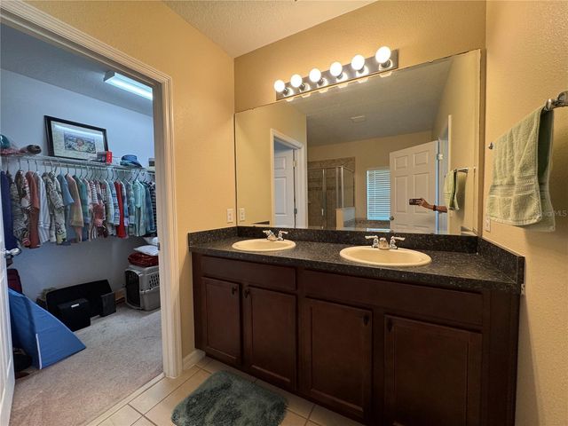 3711 BRIARWOOD ESTATES CIRCLE, St Cloud, FL 34771