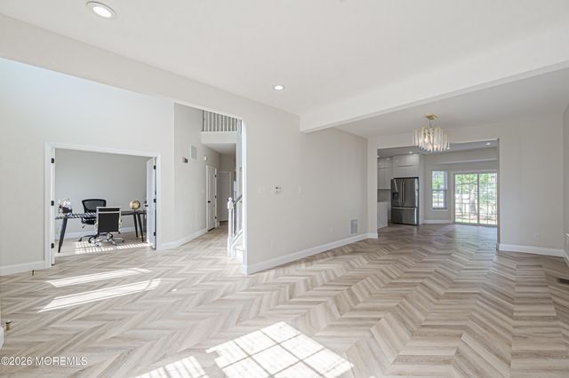 11 Chancellor Park Drive, Mays Landing, NJ 08330