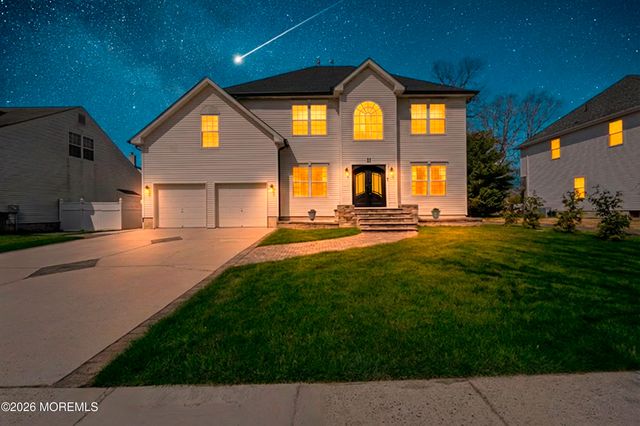 11 Chancellor Park Drive, Mays Landing, NJ 08330
