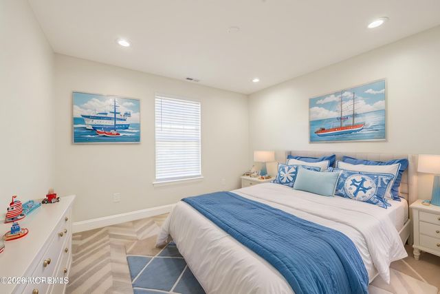 11 Chancellor Park Drive, Mays Landing, NJ 08330