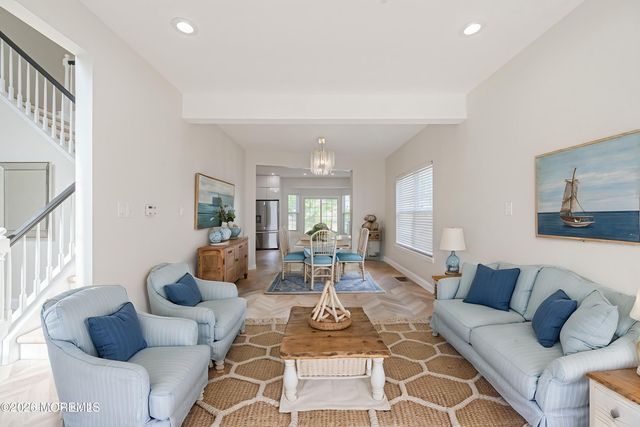 11 Chancellor Park Drive, Mays Landing, NJ 08330
