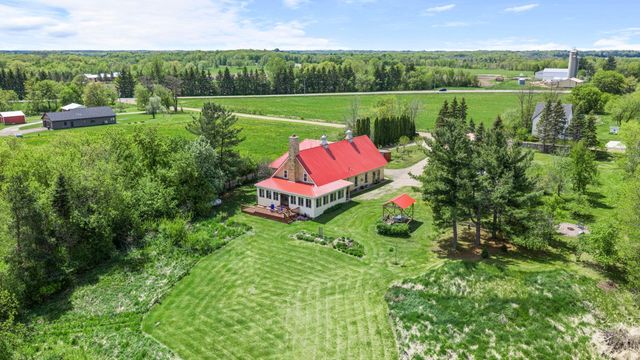 8825 Greeley Loop, Braham, MN 55006