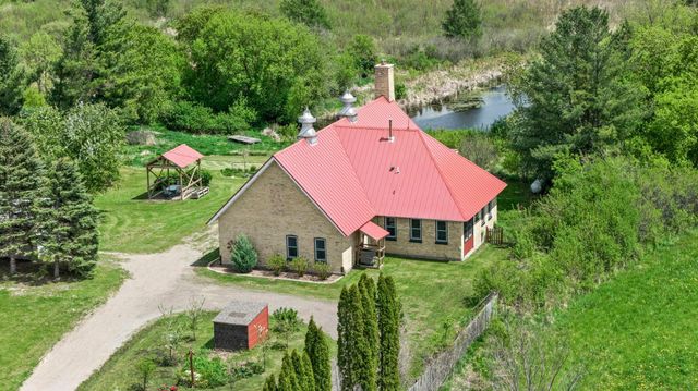 8825 Greeley Loop, Braham, MN 55006
