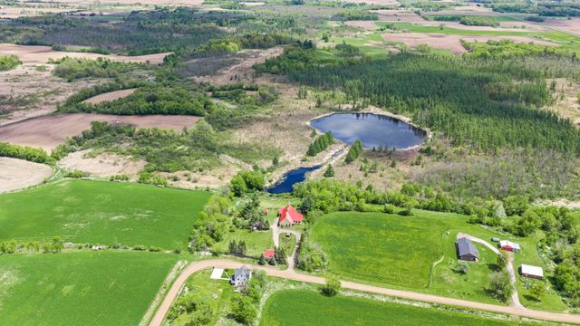 8825 Greeley Loop, Braham, MN 55006