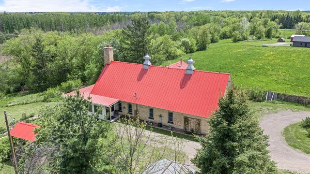 8825 Greeley Loop, Braham, MN 55006