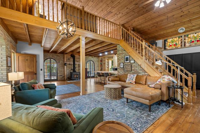 8825 Greeley Loop, Braham, MN 55006