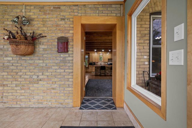 8825 Greeley Loop, Braham, MN 55006