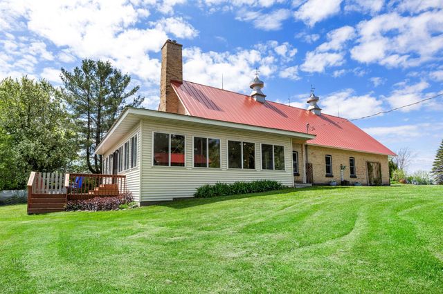 8825 Greeley Loop, Braham, MN 55006