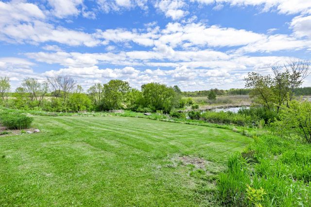 8825 Greeley Loop, Braham, MN 55006