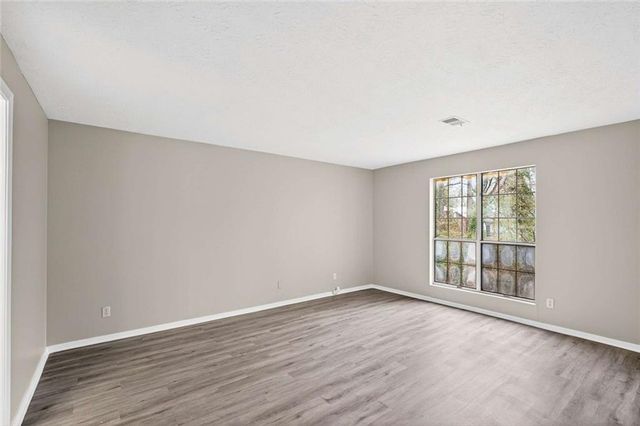 5537 Mountain Springs Circle, Stone Mountain, GA 30088