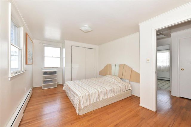 103 Arlyn Drive W, Massapequa, NY 11758