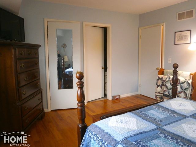 1327 Summit Street, Owosso, MI 48867