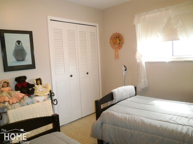 1327 Summit Street, Owosso, MI 48867