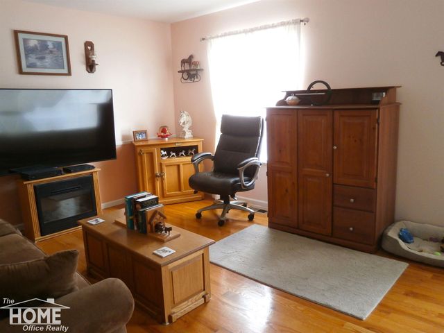 1327 Summit Street, Owosso, MI 48867