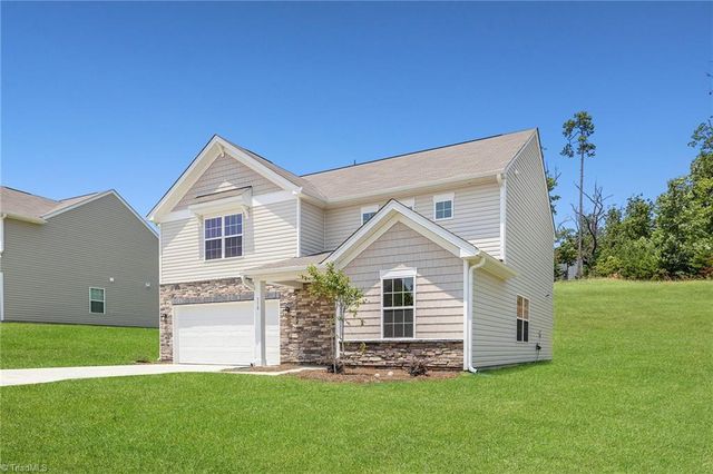 143 Primrose Street, King, NC 27021