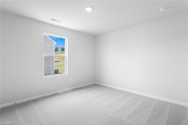 143 Primrose Street, King, NC 27021
