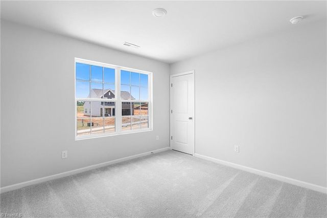 143 Primrose Street, King, NC 27021