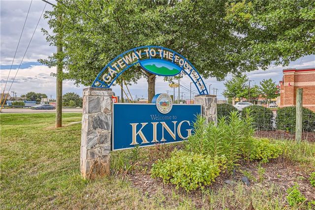 143 Primrose Street, King, NC 27021
